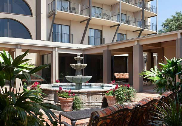 Marriott Plaza